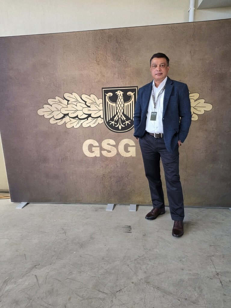 Sanjay Iyer at the headquarters of GSG 9 der Bundespolizei in Sankt Augustin-Hangelar